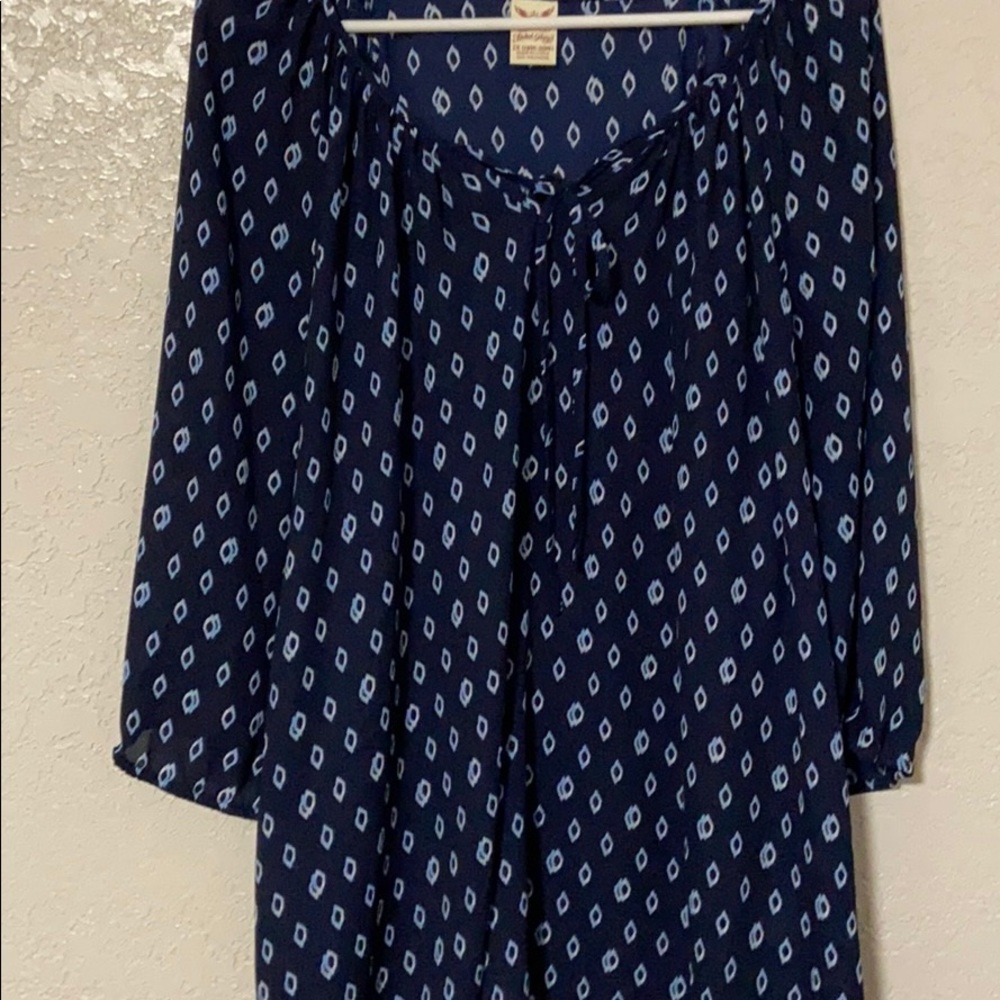 Blue lightweight blouse. Size 2X